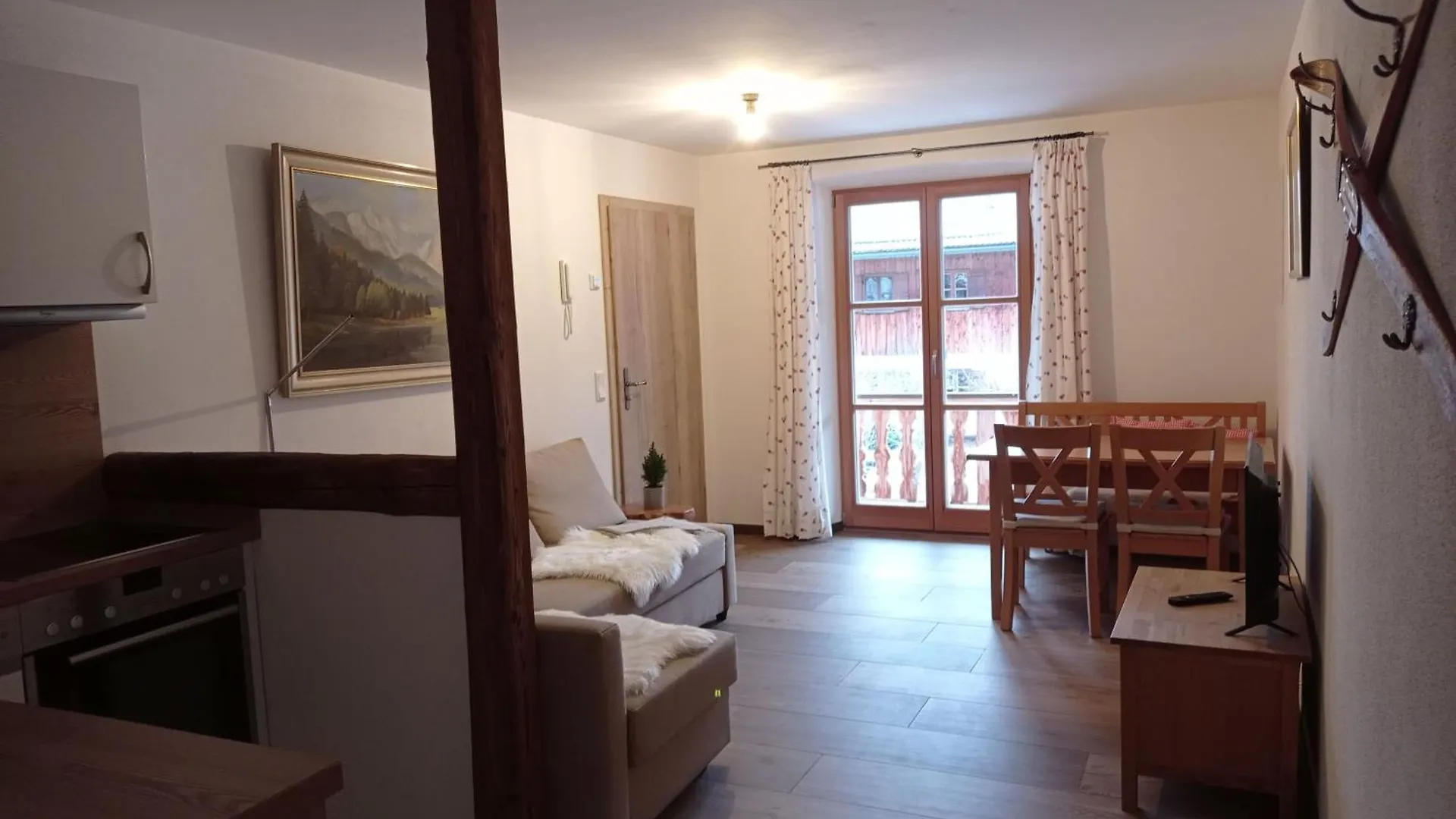 Apartment Gaestehaus Becher, Kreuth-Point