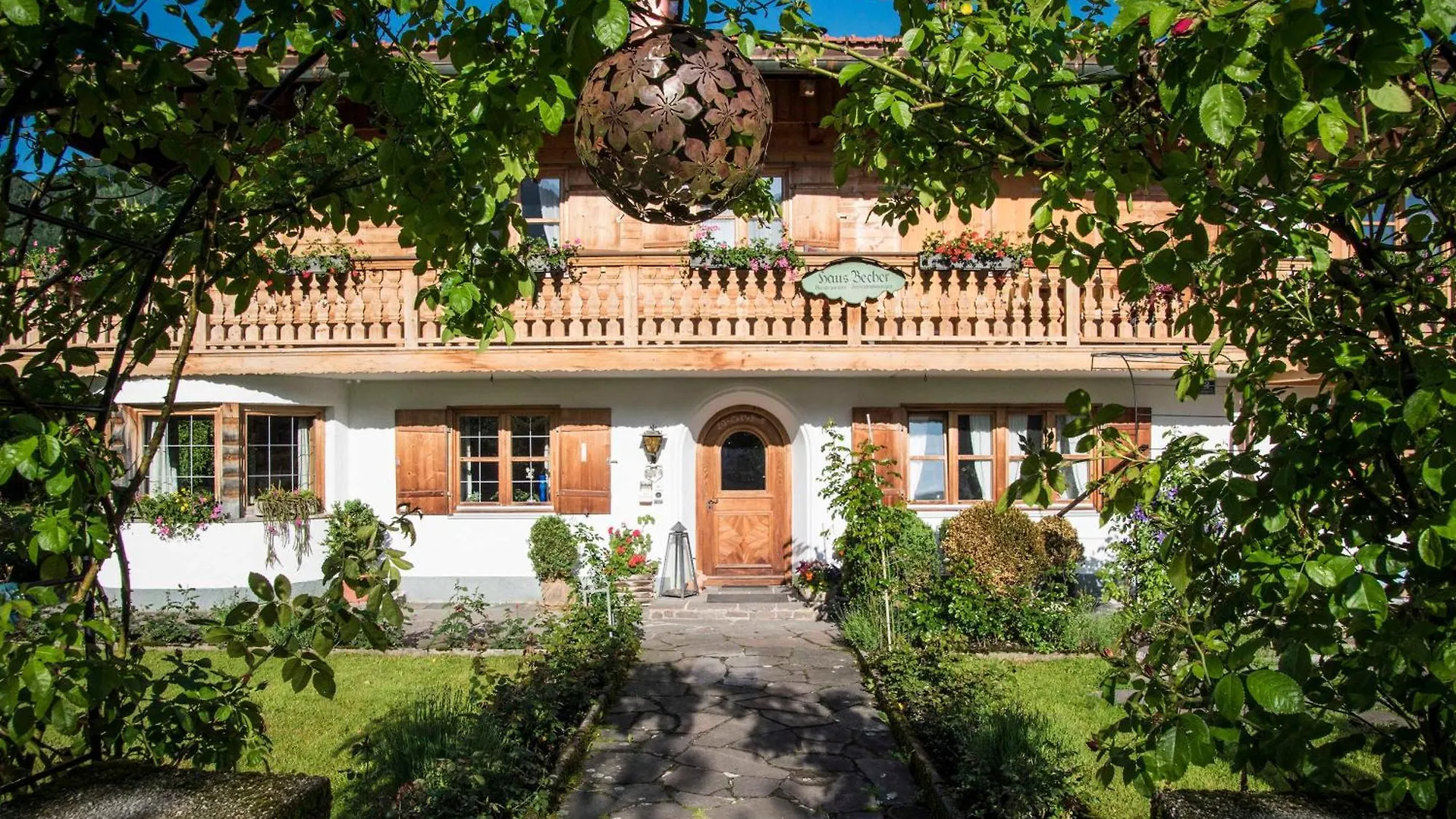 Apartment Gaestehaus Becher, Kreuth-Point
