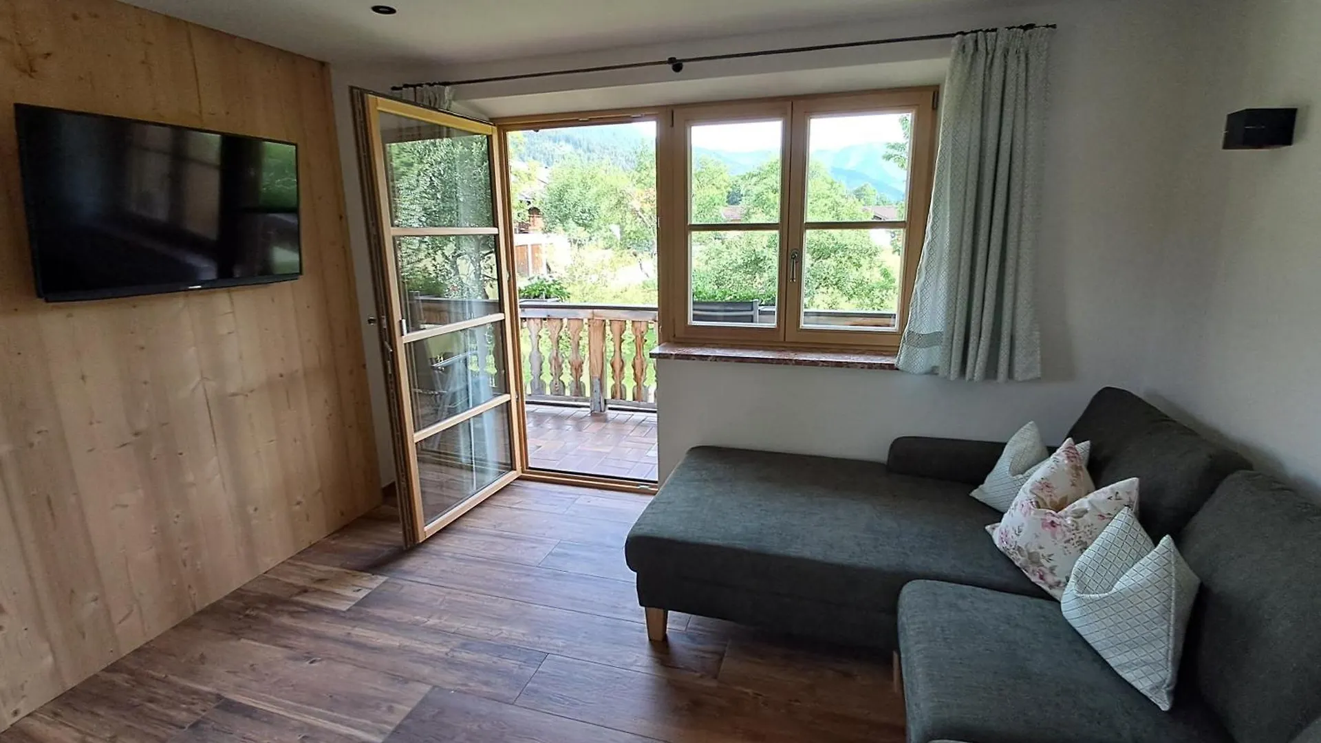 Apartment Gaestehaus Becher, Kreuth-Point